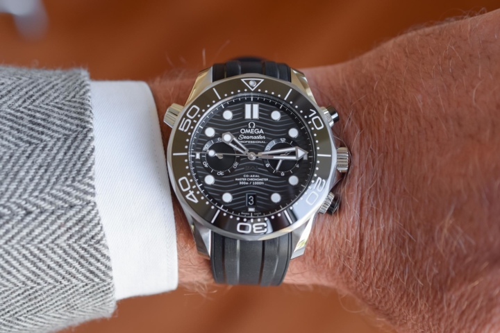 Omega Seamaster Series 210.32.44.51.01.001 (300M)